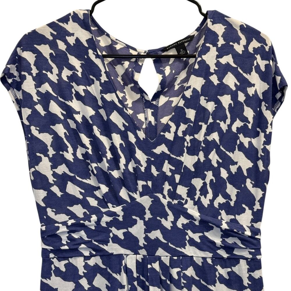Banana Republic Blue White Floral V Neck Cap Sleeve Dress Silk M Preppy - Picture 3 of 8